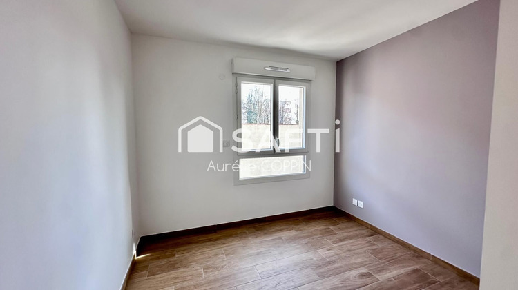 Ma-Cabane - Vente Appartement Pont-de-Cheruy, 70 m²
