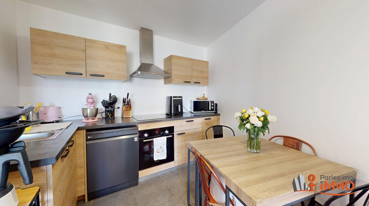 Ma-Cabane - Vente Appartement Pont-de-Chéruy, 69 m²