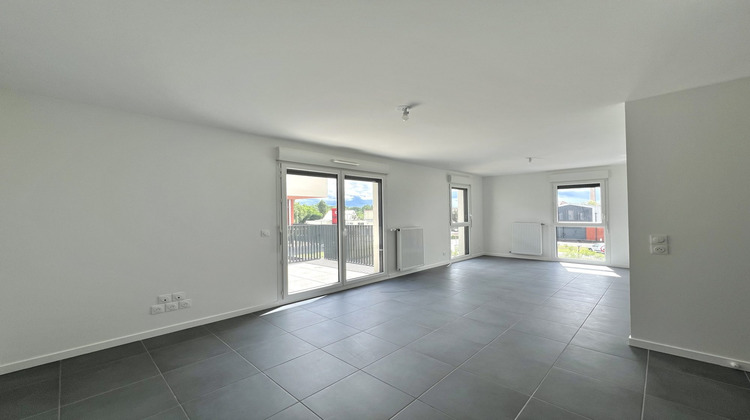 Ma-Cabane - Vente Appartement Pont-de-Chéruy, 79 m²