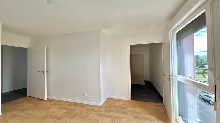 Ma-Cabane - Vente Appartement Pont-de-Chéruy, 79 m²