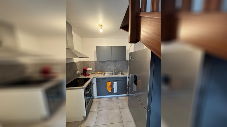 Ma-Cabane - Vente Appartement Pont-de-Metz, 63 m²