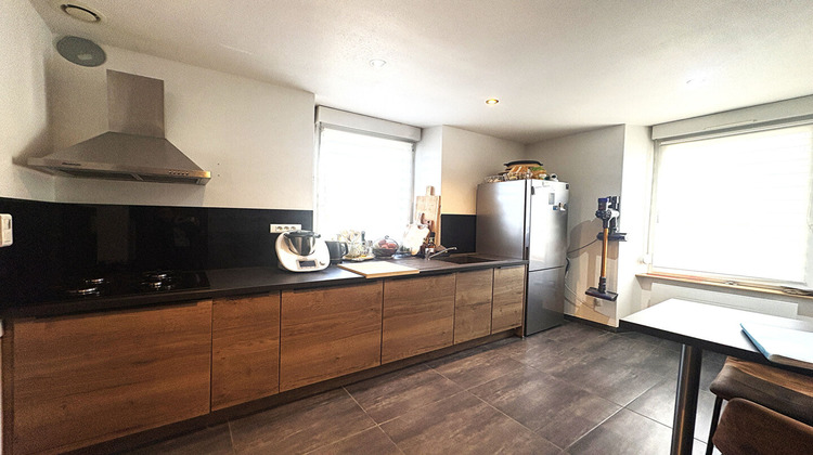 Ma-Cabane - Vente Appartement PONT-DE-ROIDE, 70 m²