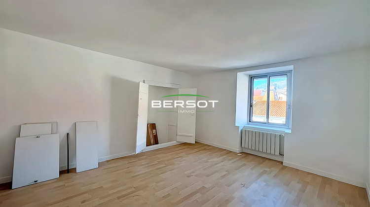 Ma-Cabane - Vente Appartement PONT-DE-ROIDE, 93 m²