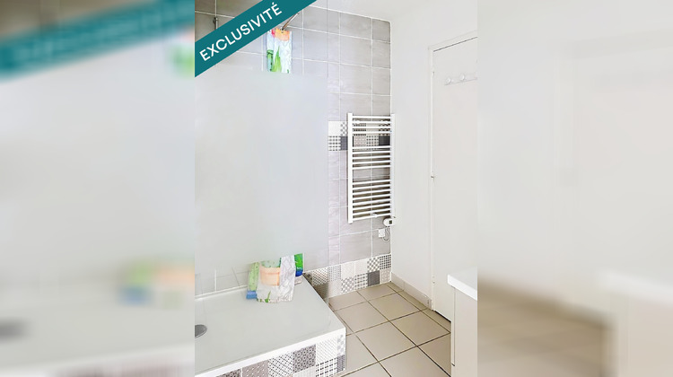 Ma-Cabane - Vente Appartement Pont-du-Chateau, 57 m²