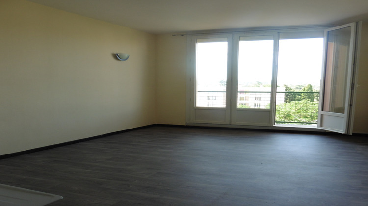Ma-Cabane - Vente Appartement Pont-Saint-Esprit, 66 m²