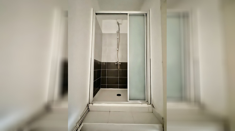 Ma-Cabane - Vente Appartement PONT-SAINT-VINCENT, 81 m²