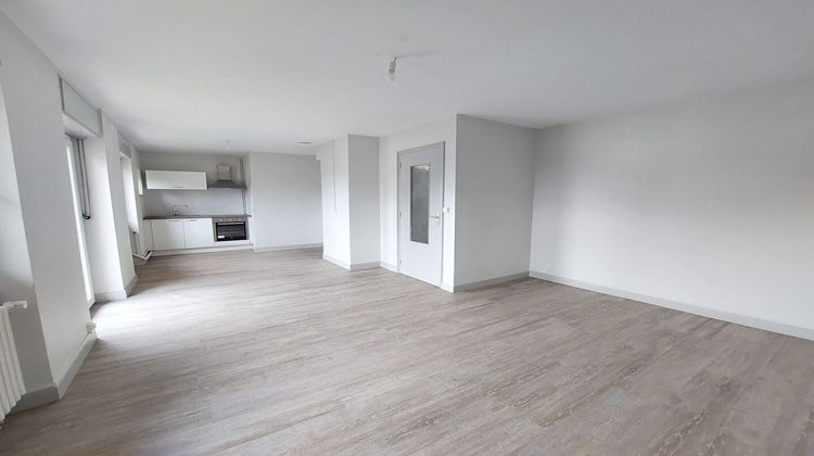 Ma-Cabane - Vente Appartement PONTARLIER, 77 m²