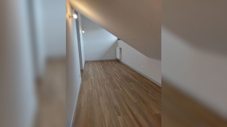 Ma-Cabane - Vente Appartement PONTARLIER, 77 m²