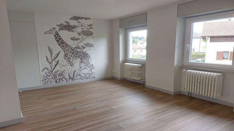 Ma-Cabane - Vente Appartement PONTARLIER, 77 m²