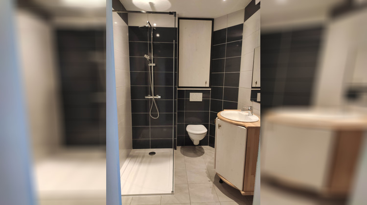 Ma-Cabane - Vente Appartement PONTARLIER, 70 m²