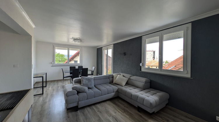 Ma-Cabane - Vente Appartement Pontarlier, 74 m²