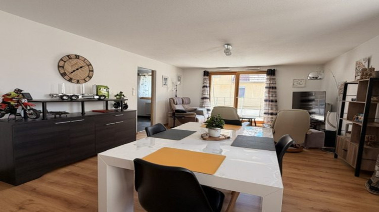 Ma-Cabane - Vente Appartement Pontarlier, 64 m²