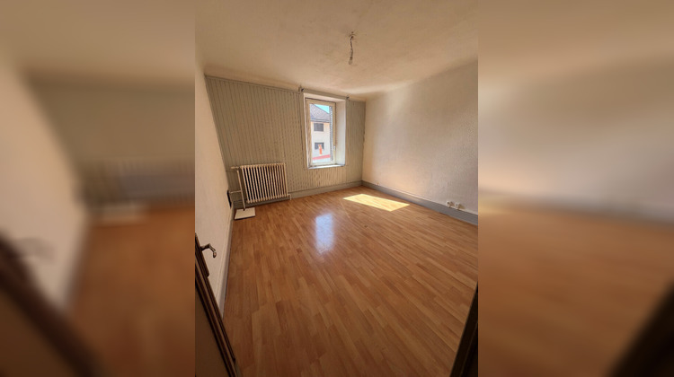 Ma-Cabane - Vente Appartement PONTARLIER, 81 m²