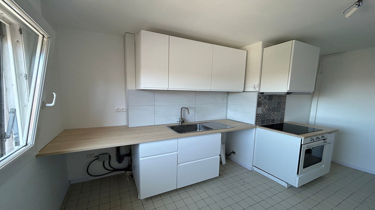 Ma-Cabane - Vente Appartement PONTARLIER, 64 m²