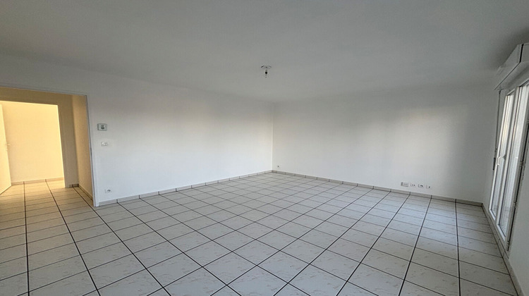 Ma-Cabane - Vente Appartement PONTAULT-COMBAULT, 65 m²