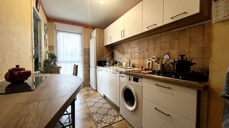 Ma-Cabane - Vente Appartement PORT-DE-BOUC, 70 m²