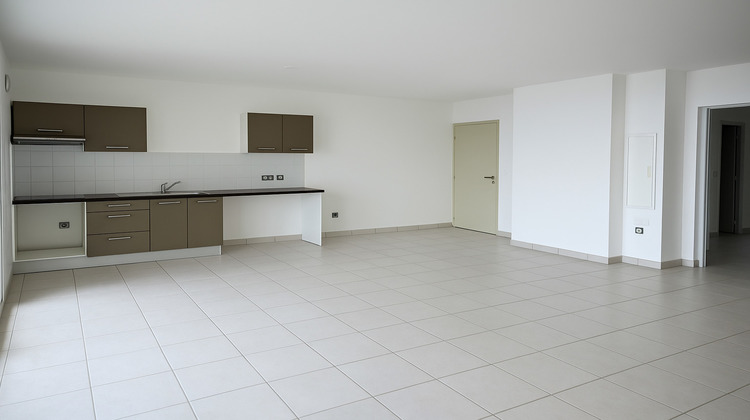 Ma-Cabane - Vente Appartement Possession, 79 m²