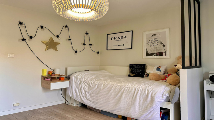 Ma-Cabane - Vente Appartement POUILLY-LE-MONIAL, 224 m²