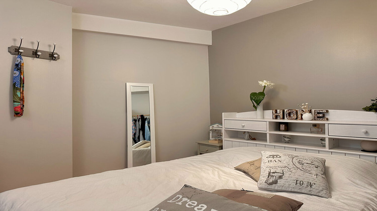 Ma-Cabane - Vente Appartement POUILLY-LE-MONIAL, 224 m²