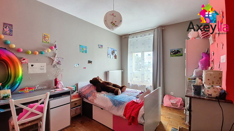 Ma-Cabane - Vente Appartement Pouilly-sous-Charlieu, 101 m²