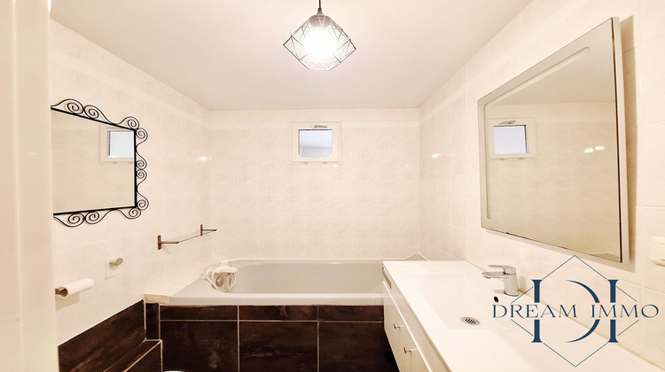 Ma-Cabane - Vente Appartement Poussan, 104 m²