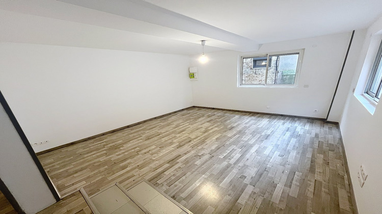 Ma-Cabane - Vente Appartement POUSSAN, 80 m²