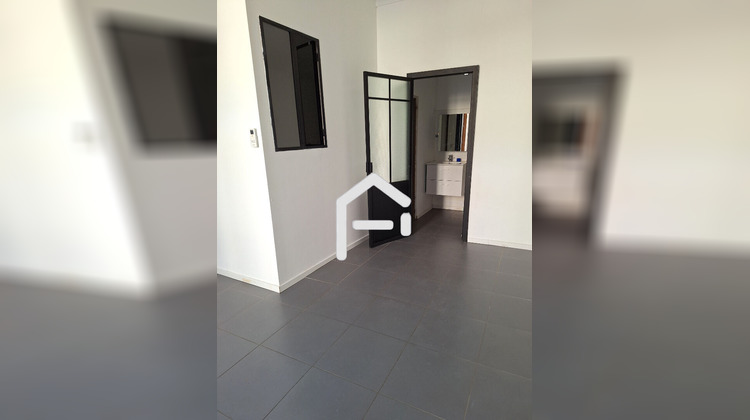 Ma-Cabane - Vente Appartement POUSSAN, 55 m²
