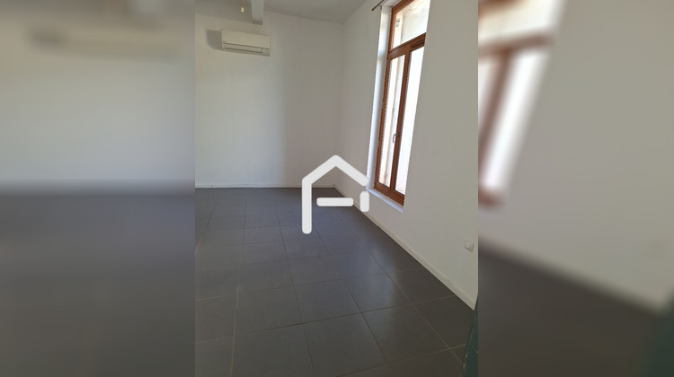 Ma-Cabane - Vente Appartement POUSSAN, 55 m²