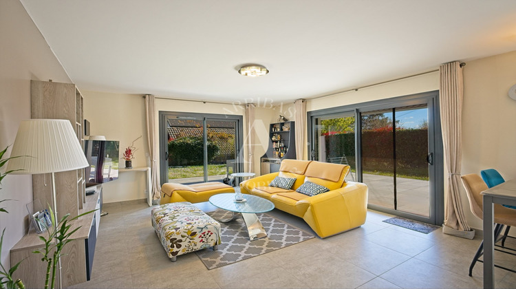 Ma-Cabane - Vente Appartement Prévessin-Moëns, 86 m²