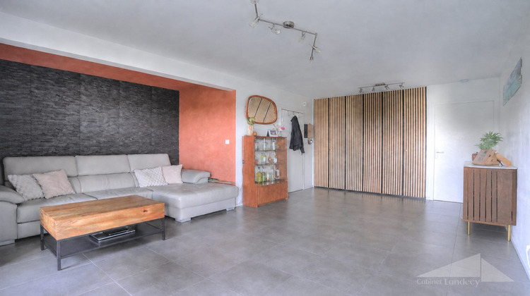 Ma-Cabane - Vente Appartement Prévessin-Moëns, 76 m²