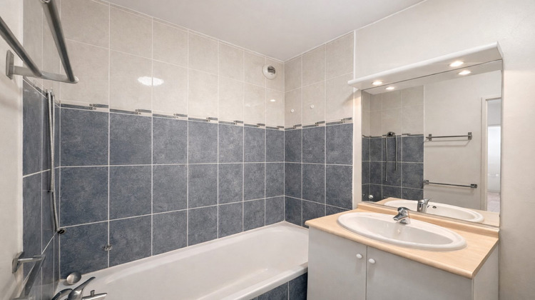 Ma-Cabane - Vente Appartement Prévessin-Moëns, 62 m²