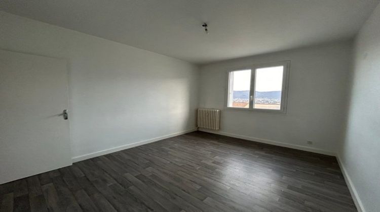 Ma-Cabane - Vente Appartement Privas, 74 m²