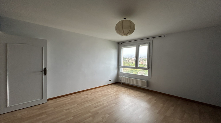 Ma-Cabane - Vente Appartement Privas, 77 m²