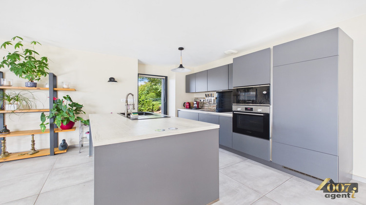 Ma-Cabane - Vente Appartement Pugny-Chatenod, 107 m²