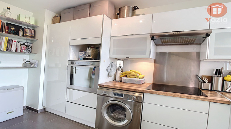 Ma-Cabane - Vente Appartement PUTEAUX, 66 m²