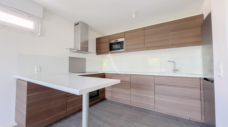 Ma-Cabane - Vente Appartement QUINCY-SOUS-SENART, 59 m²