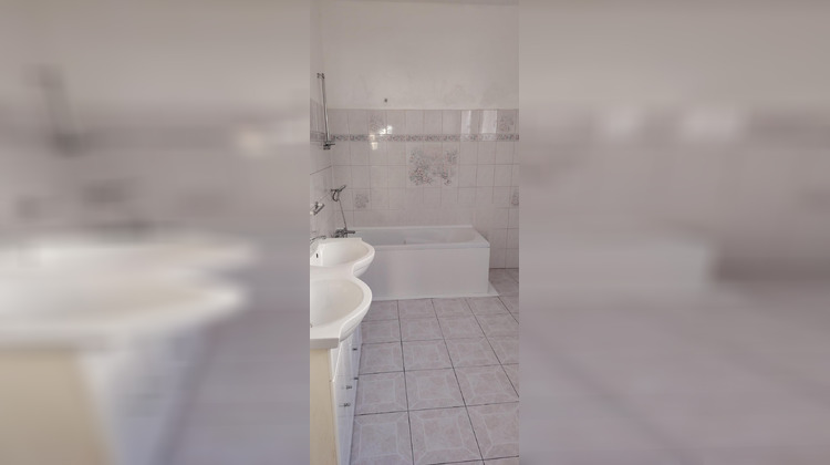 Ma-Cabane - Vente Appartement Raon-l'Etape, 220 m²