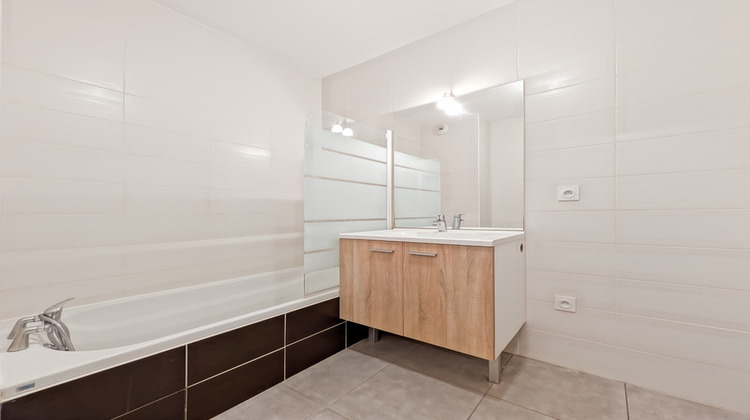 Ma-Cabane - Vente Appartement REIGNIER ESERY, 62 m²