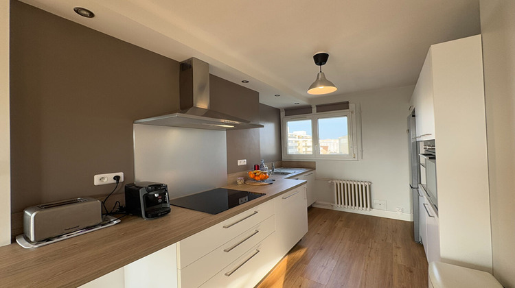 Ma-Cabane - Vente Appartement REIMS, 66 m²