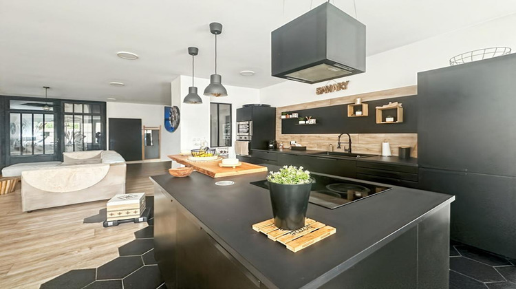 Ma-Cabane - Vente Appartement REIMS, 100 m²