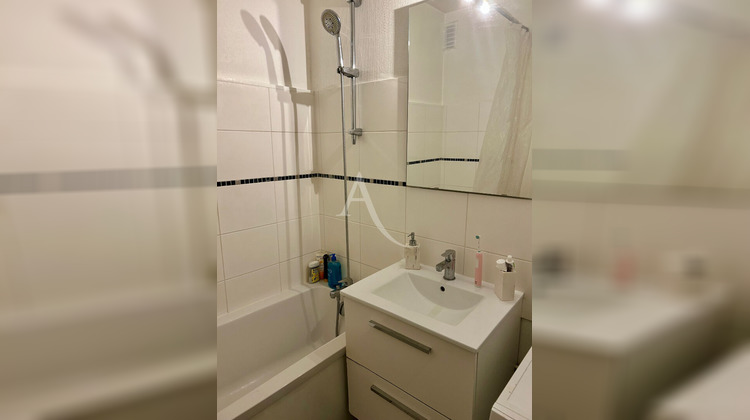 Ma-Cabane - Vente Appartement REIMS, 57 m²