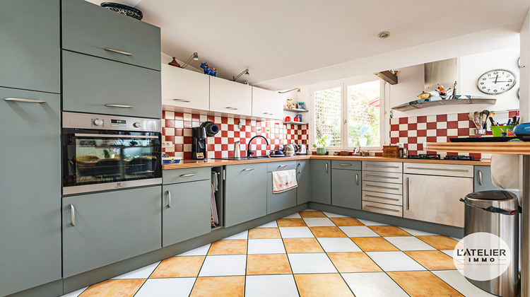 Ma-Cabane - Vente Appartement REIMS, 190 m²
