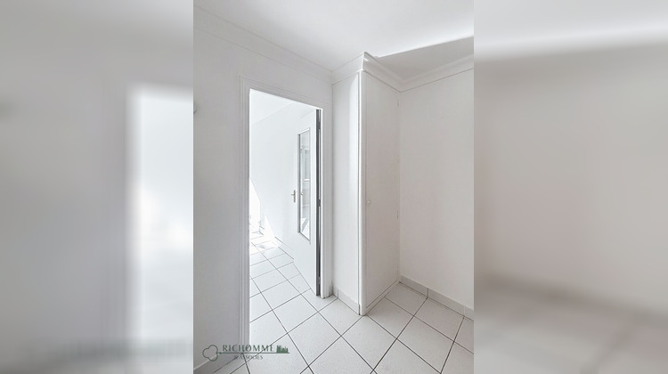 Ma-Cabane - Vente Appartement REIMS, 28 m²