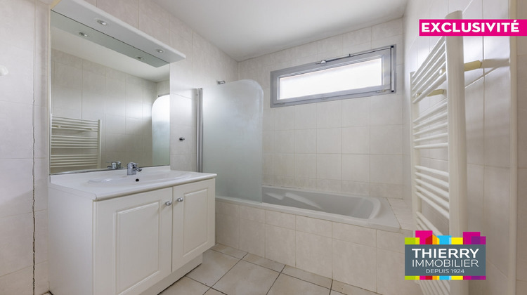 Ma-Cabane - Vente Appartement REZE, 64 m²