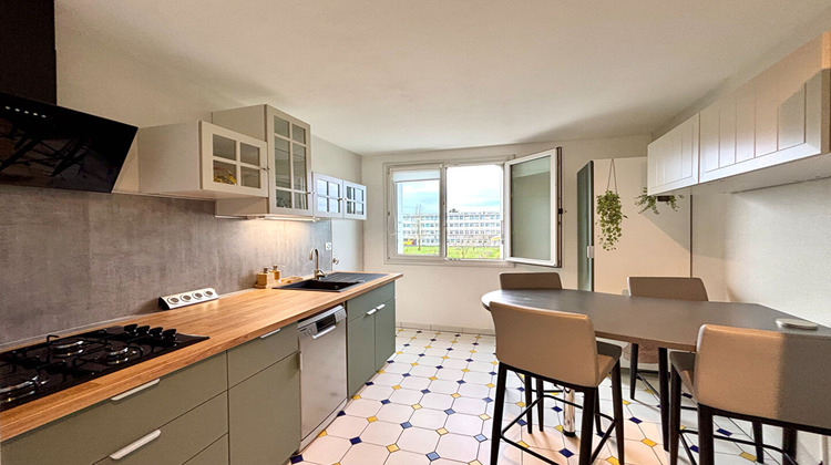 Ma-Cabane - Vente Appartement REZE, 74 m²