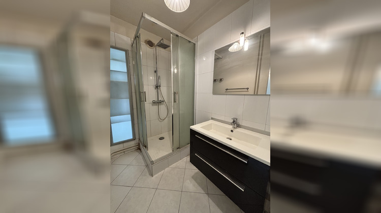 Ma-Cabane - Vente Appartement Rillieux-la-Pape, 46 m²