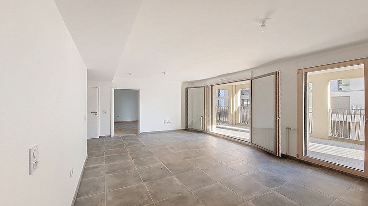 Ma-Cabane - Vente Appartement RILLIEUX-LA-PAPE, 42 m²