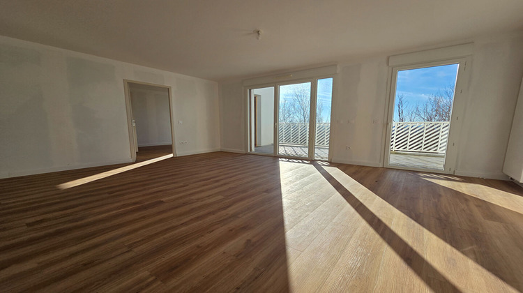 Ma-Cabane - Vente Appartement RILLIEUX-LA-PAPE, 92 m²
