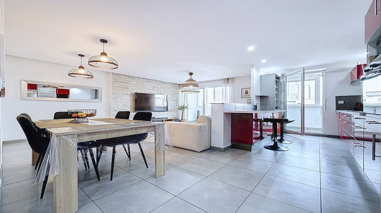 Ma-Cabane - Vente Appartement RILLIEUX LA PAPE, 68 m²