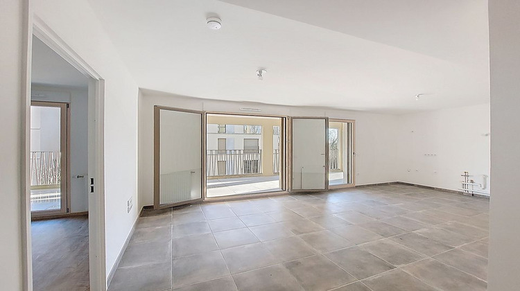 Ma-Cabane - Vente Appartement RILLIEUX-LA-PAPE, 42 m²